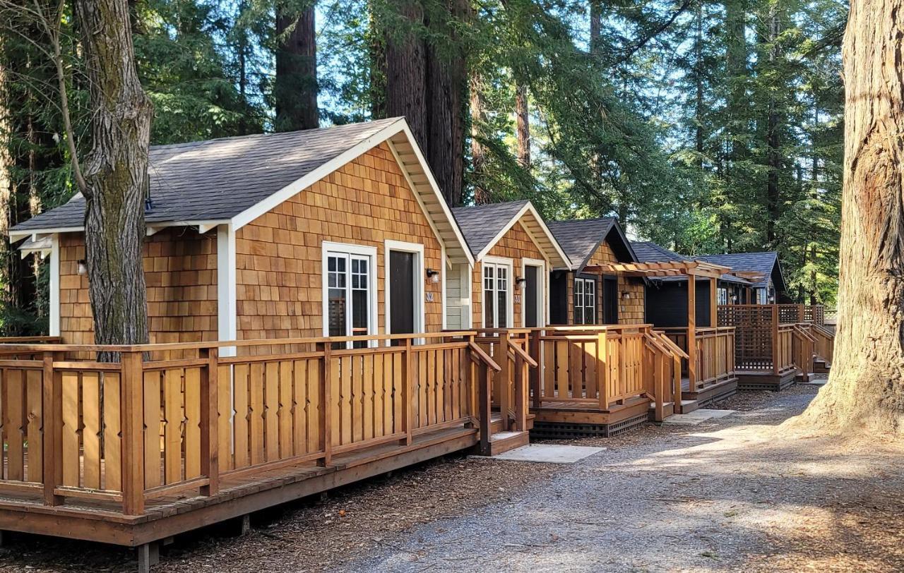 Dawn Ranch Hotel Guerneville Exterior photo